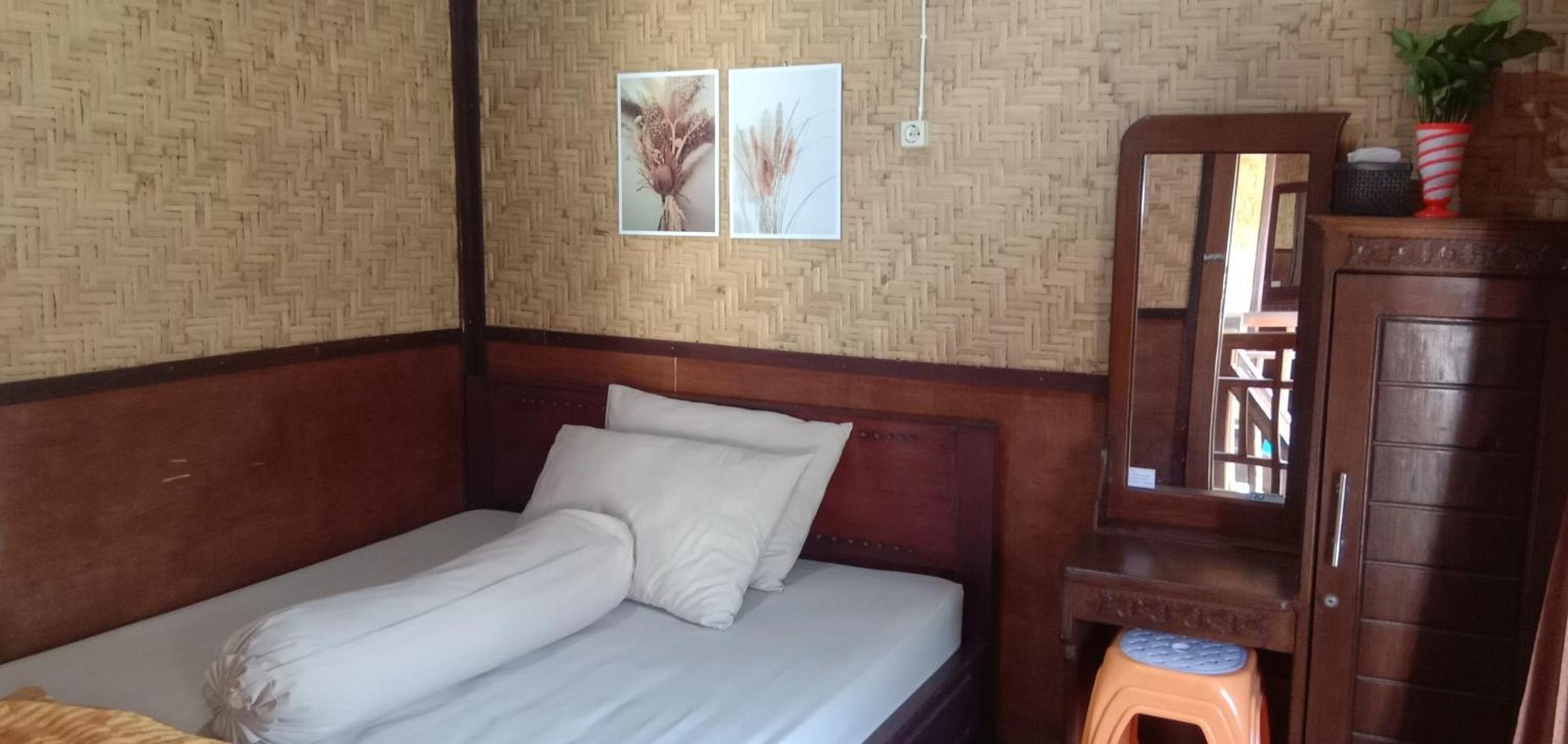 Radiya Guesthouse Sembalunlawang Exteriör bild
