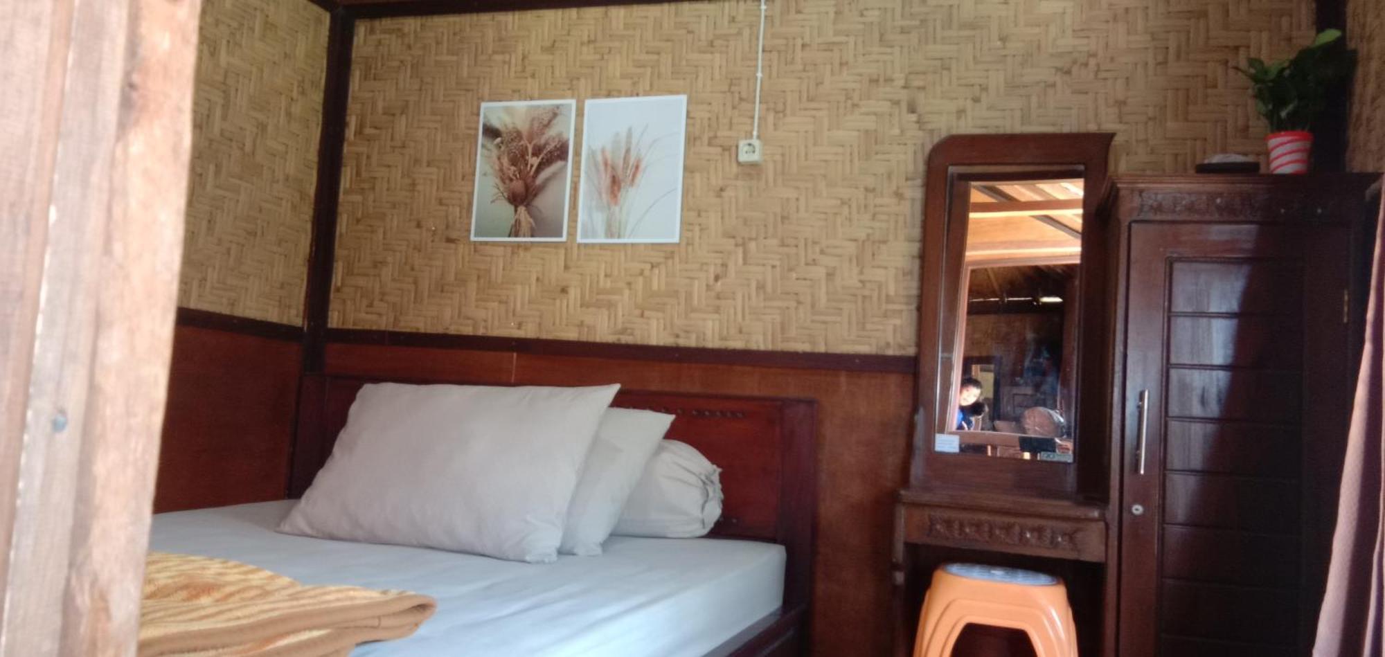 Radiya Guesthouse Sembalunlawang Rum bild