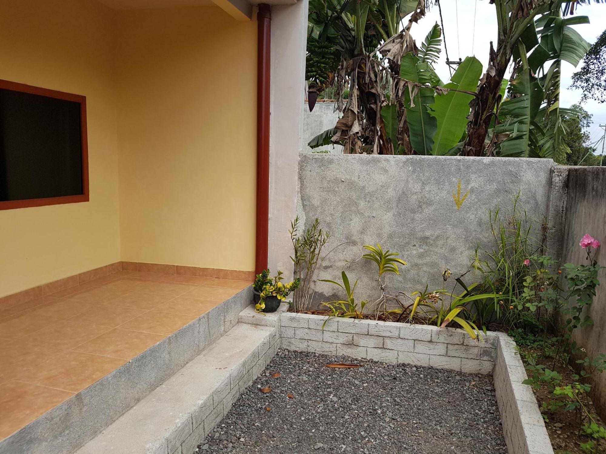 Radiya Guesthouse Sembalunlawang Rum bild