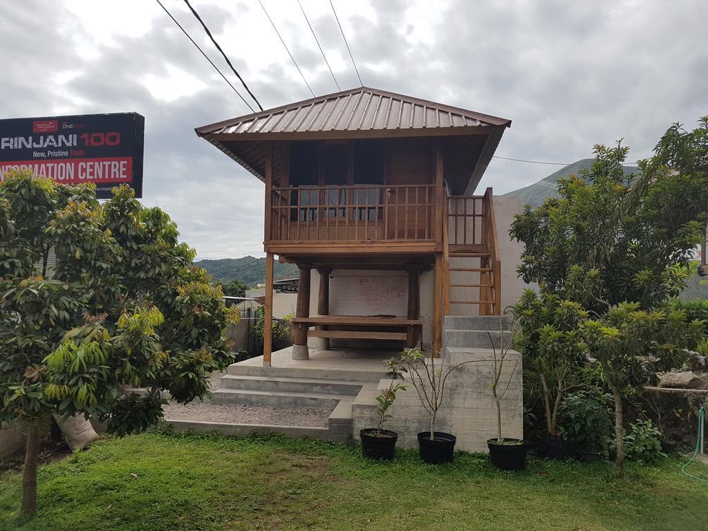 Radiya Guesthouse Sembalunlawang Rum bild