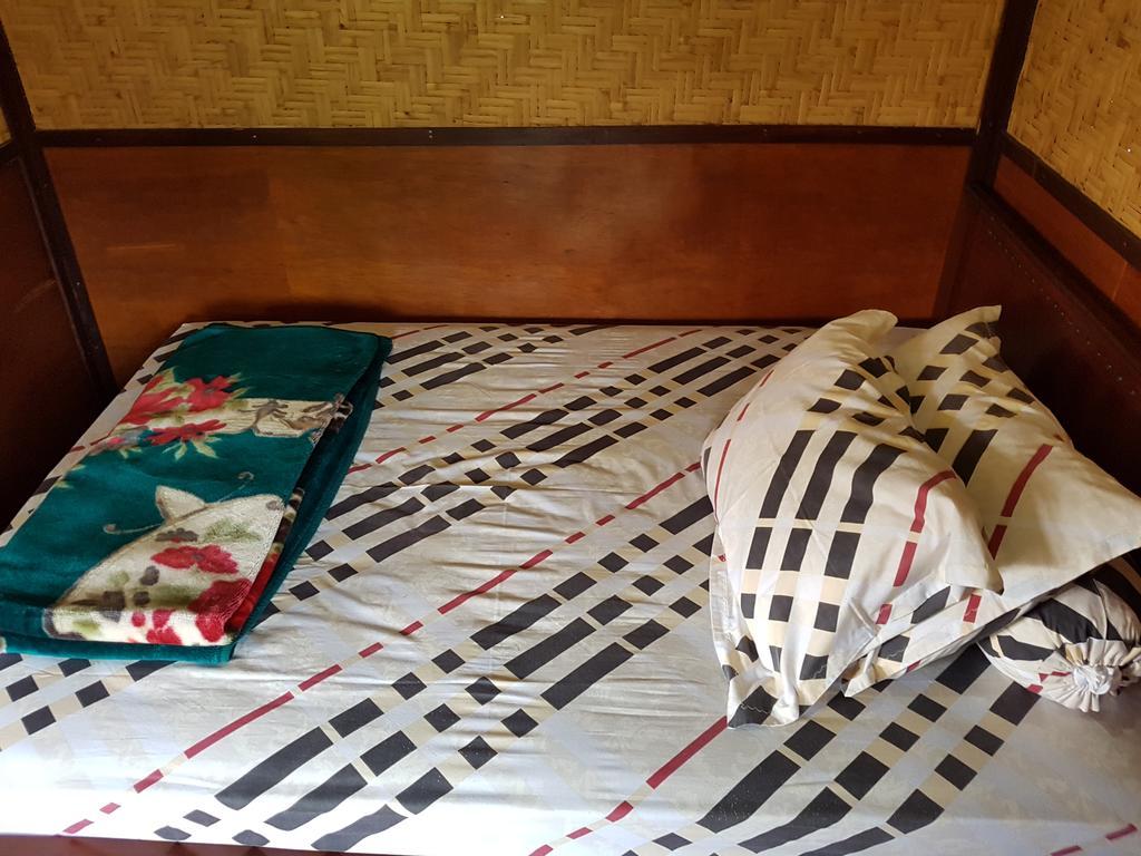 Radiya Guesthouse Sembalunlawang Rum bild
